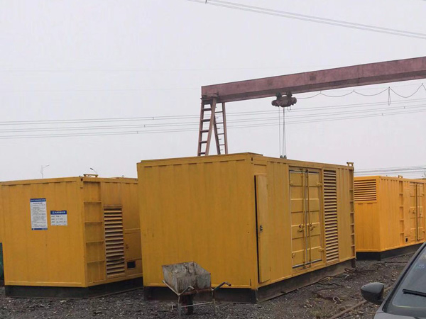 二道江100kw柴油发电机组每小时油耗？